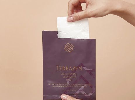 Terrazen Age Control Treatment mask (1 шт)Омолоджуюча живильна тканинна маска з природним комплексом проти зморшок, 27 мл